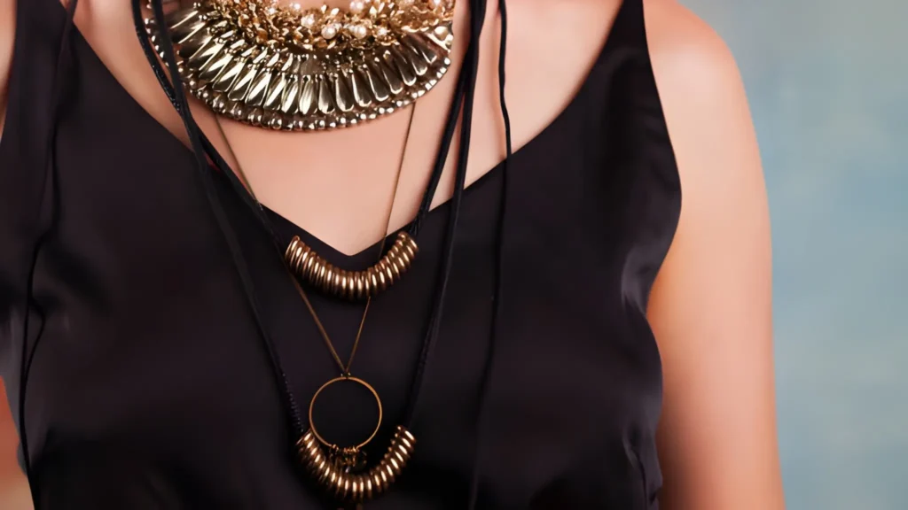 How To Layer Gold Necklaces Like A Fashion Pro