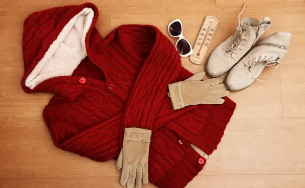How to Layer Clothes for Comfort and Style in Cold WeatherÂ